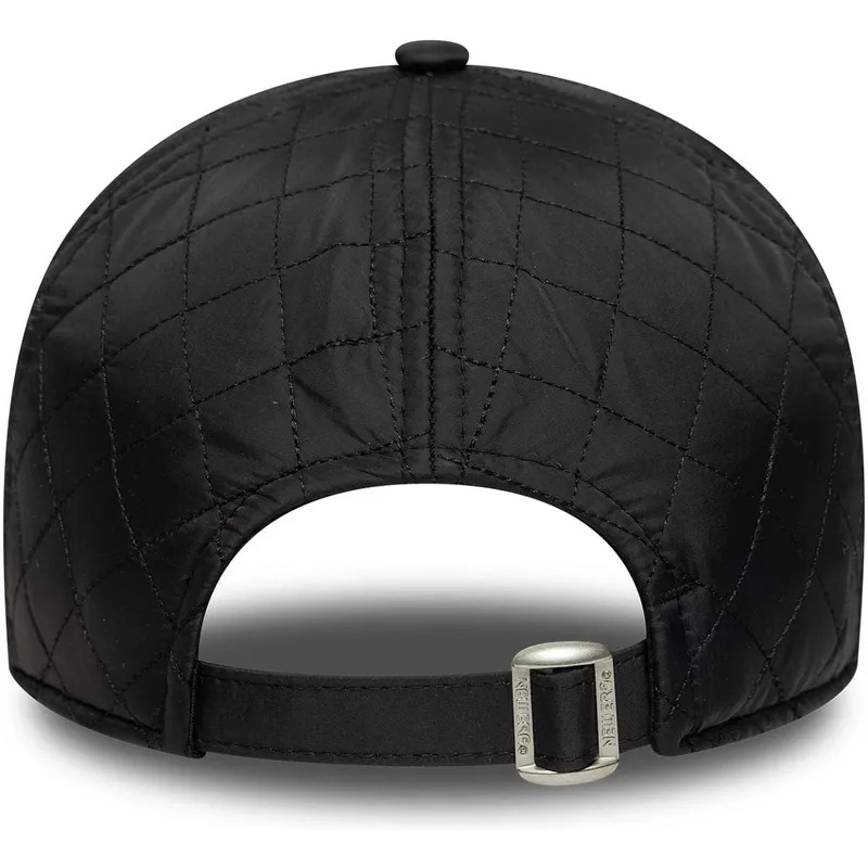 shapka-izvita-cherna-reguliruem-9twenty-quilted-na-new-york-yankees-mlb-ot-new-era