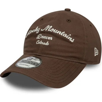 Gorra curva marrón ajustable Rocky Mountains 9TWENTY Wordmark de New Era