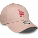 rosa-verstellbare-curved-cap-fur-damen-mit-rosa-logo-9forty-league-essential-der-los-angeles-dodgers-mlb-von-new-era
