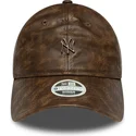 shapka-izvita-kafyav-reguliruem-9twenty-worn-pu-na-new-york-yankees-mlb-ot-new-era