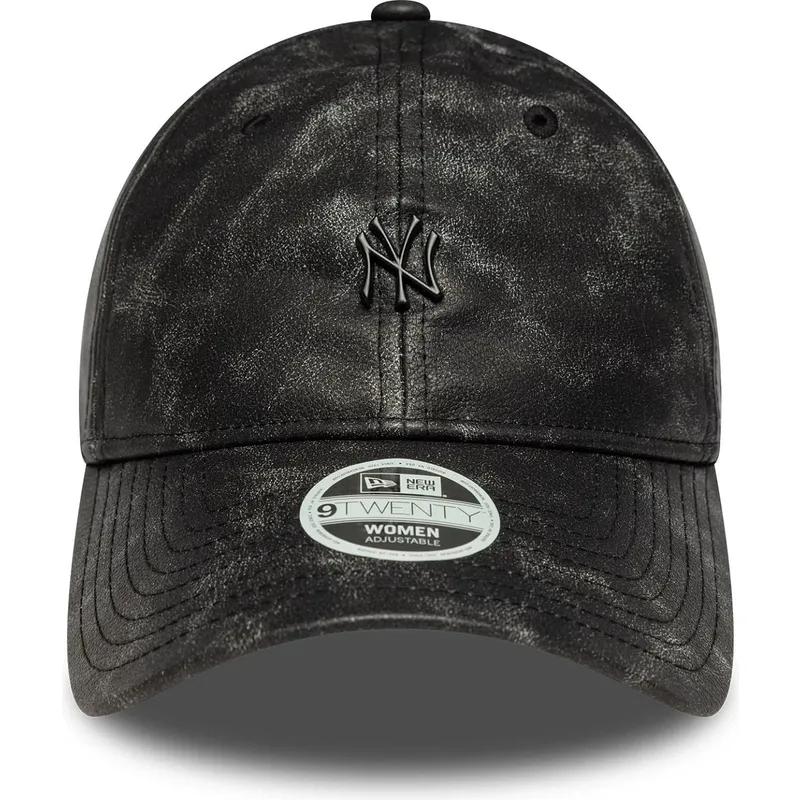 sort-justerbar-kvindekasket-med-buet-skygge-og-sort-logo-9twenty-worn-pu-af-new-york-yankees-mlb-fra-new-era