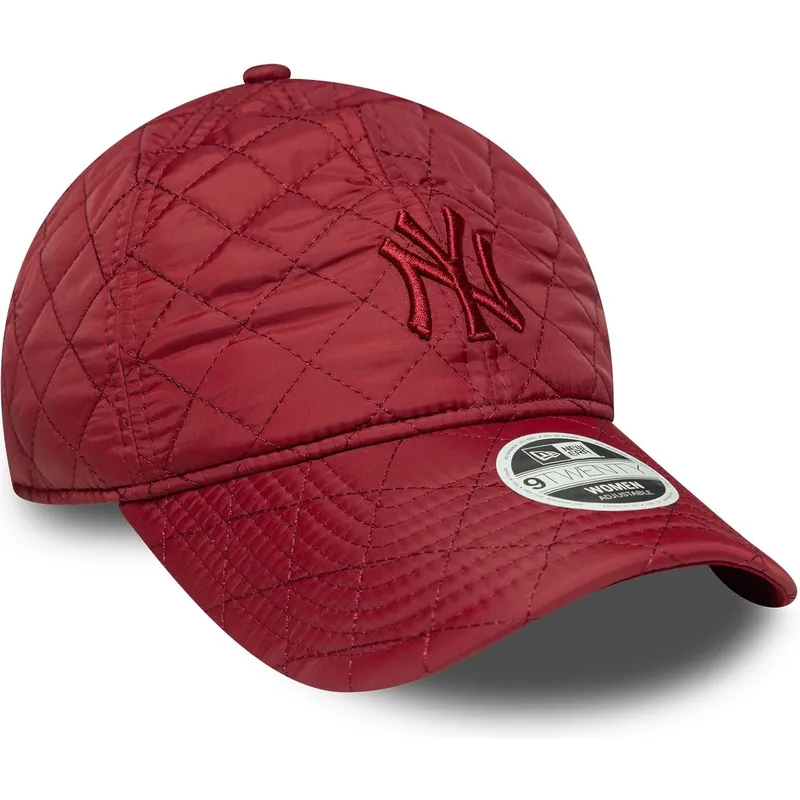 shapka-izvita-chervena-reguliruem-9twenty-padded-na-new-york-yankees-mlb-ot-new-era