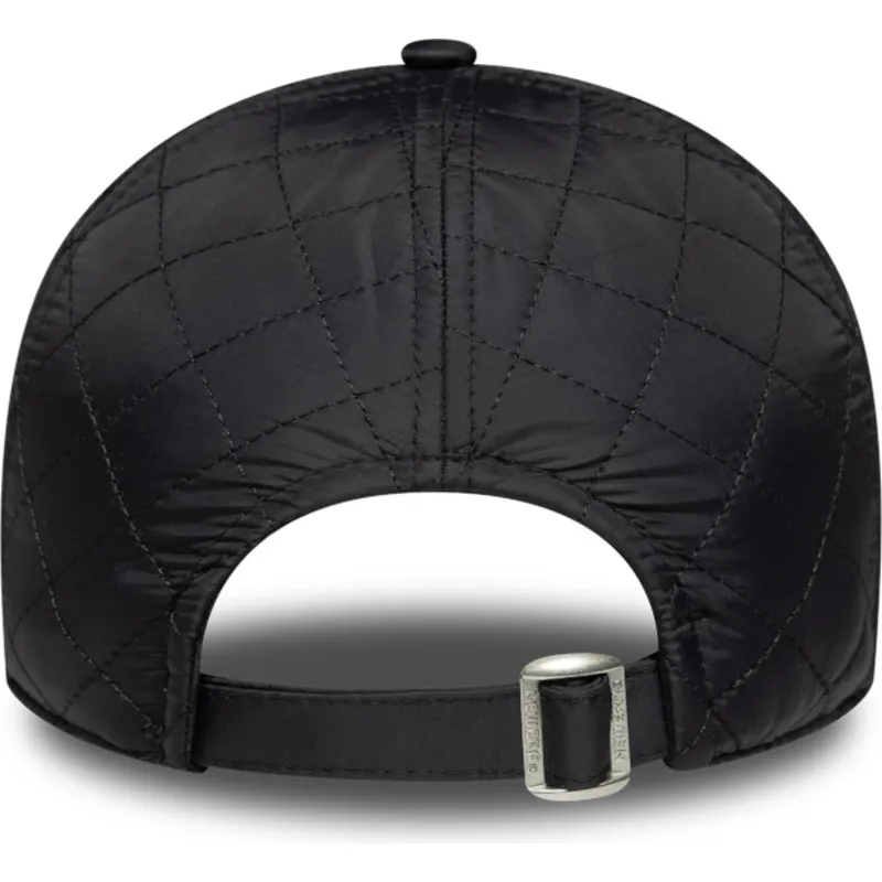 shapka-izvita-cherna-reguliruem-9twenty-padded-na-new-york-yankees-mlb-ot-new-era