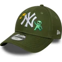 shapka-izvita-zelena-reguliruem-za-deca-9forty-space-icon-na-new-york-yankees-mlb-ot-new-era