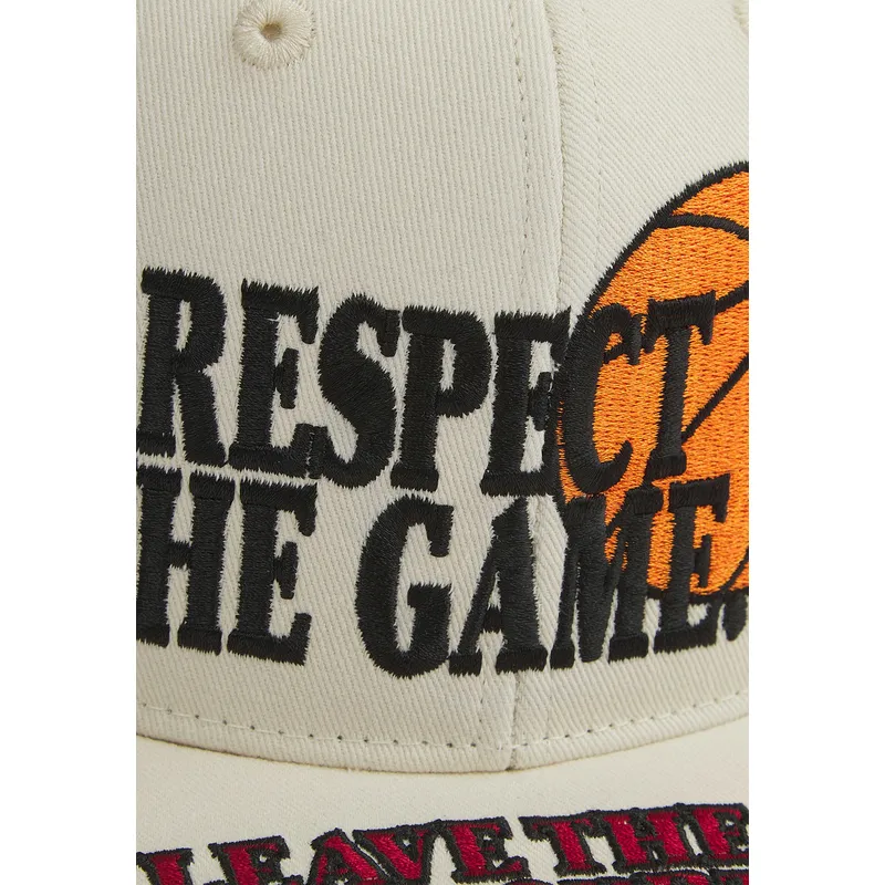 shapka-ploska-bezhov-snapbek-respect-the-game-slogan-ot-and1