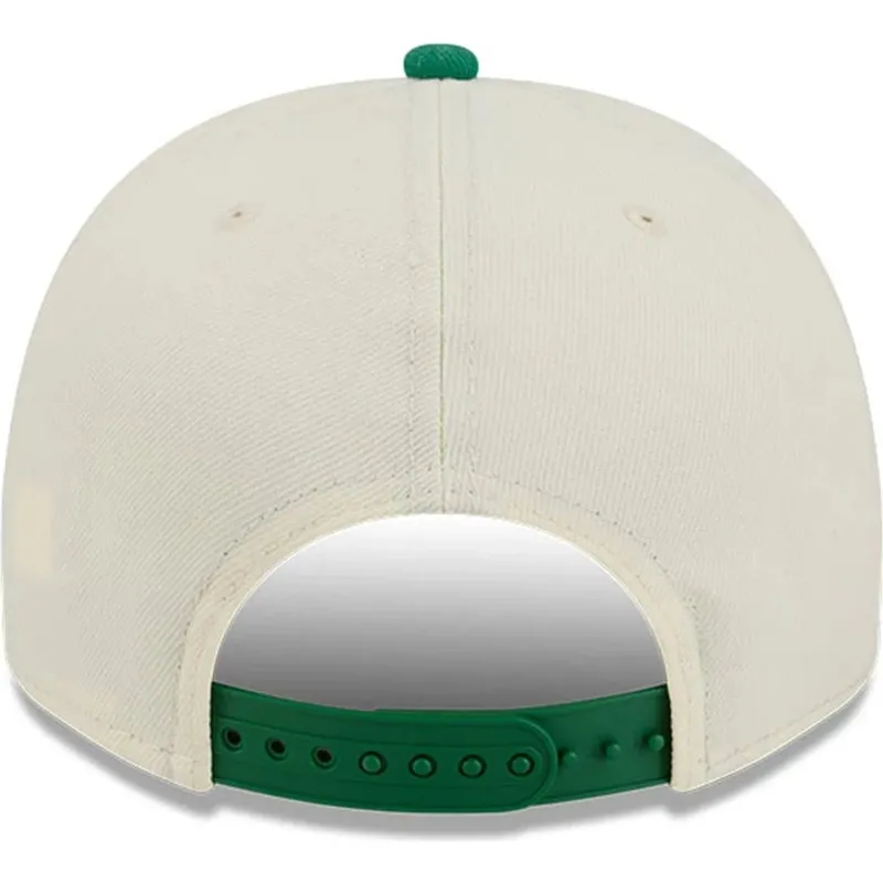 shapka-izvita-zelena-snapbek-9fifty-a-frame-precurved-hardwood-classics-na-boston-celtics-nba-ot-new-era