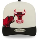 buet-beige-og-sort-snapback-kasket-9fifty-a-frame-precurved-hardwood-classics-fra-chicago-bulls-nba-fra-new-era