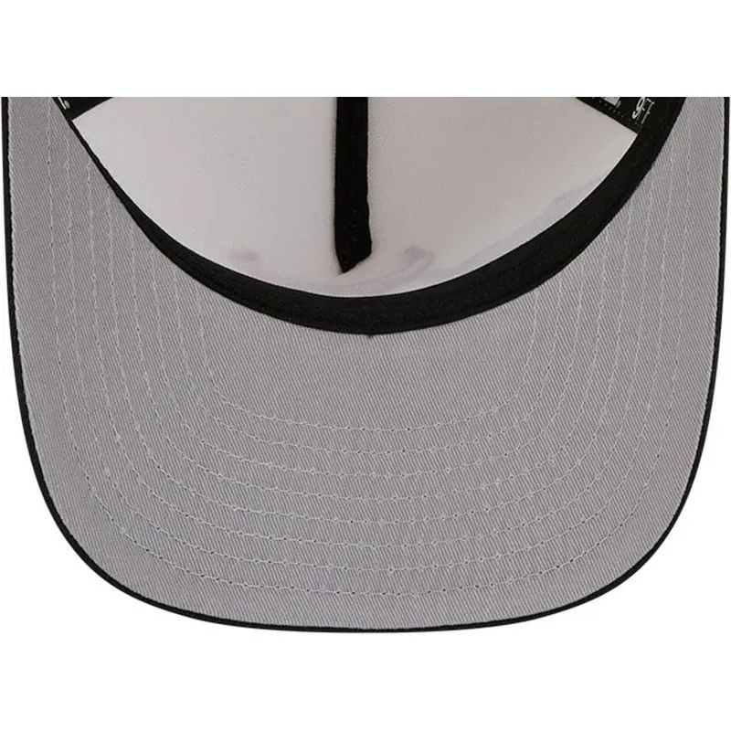 beige-og-sort-buet-snapback-9fifty-a-frame-precurved-hardwood-classics-chicago-bulls-nba-kasket-fra-new-era