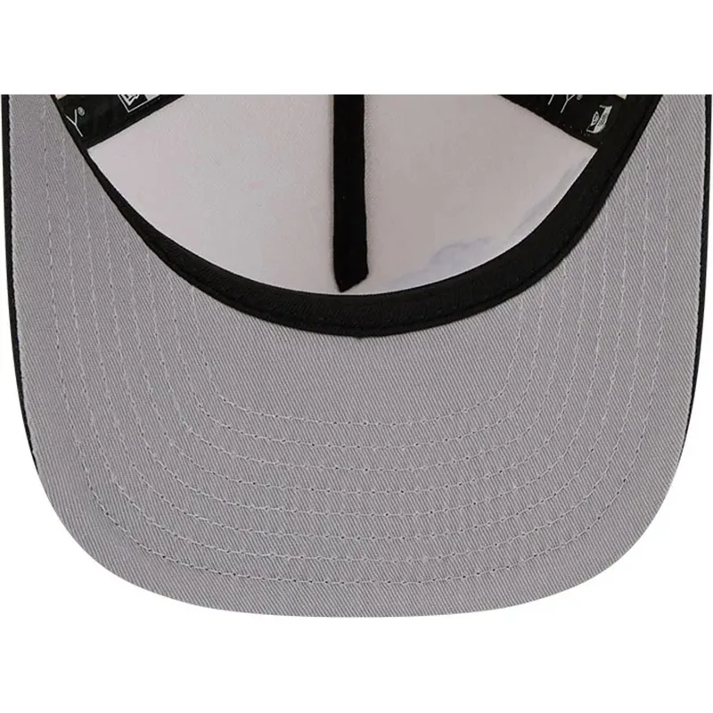 shapka-izvita-cherna-snapbek-9fifty-a-frame-precurved-hardwood-classics-na-los-angeles-lakers-nba-ot-new-era