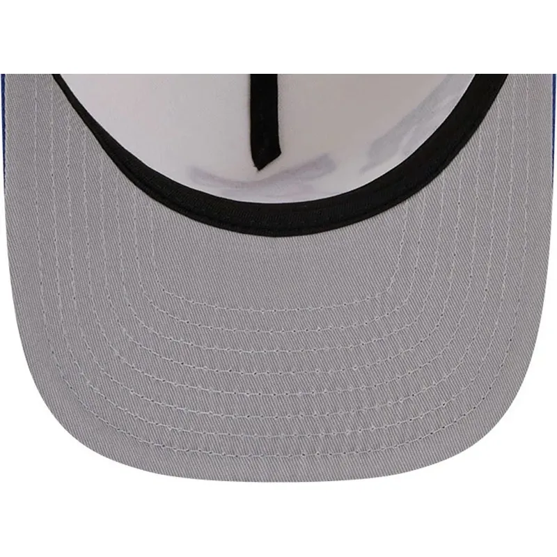 buet-beige-og-bla-snapback-kasket-9fifty-a-frame-precurved-hardwood-classics-fra-philadelphia-76ers-nba-fra-new-era