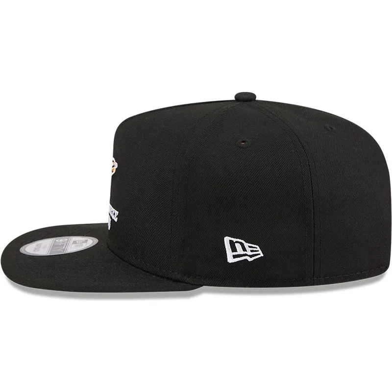 shapka-ploska-cherna-snapbek-9fifty-a-frame-hardwood-classics-na-milwaukee-bucks-nba-ot-new-era
