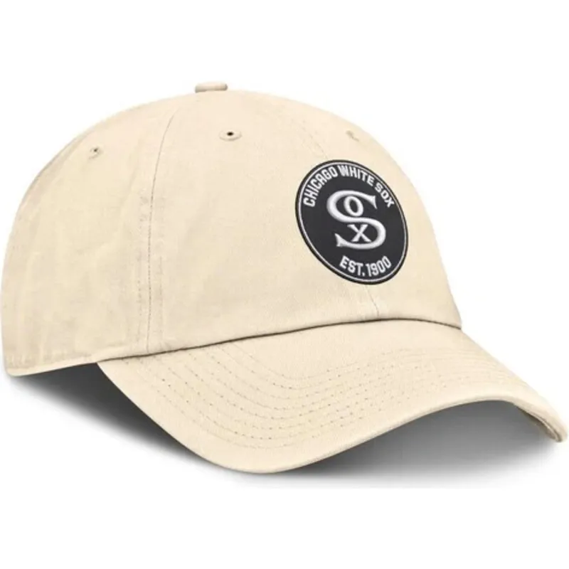 shapka-izvita-bezhov-reguliruem-club-unstructured-organic-cotton-na-chicago-white-sox-mlb-ot-nike