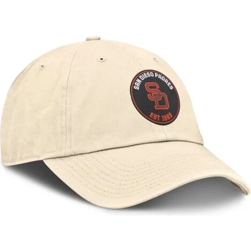 shapka-izvita-bezhov-reguliruem-club-unstructured-organic-cotton-na-san-diego-padres-mlb-ot-nike