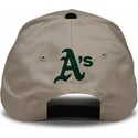 beige-und-schwarze-gebogene-snapback-kappe-rise-structured-der-oakland-athletics-mlb-von-nike