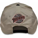 shapka-izvita-bezhov-snapbek-rise-structured-na-san-diego-padres-mlb-ot-nike