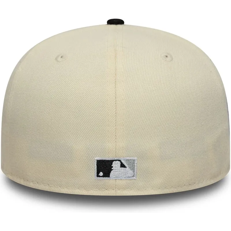 beige-und-schwarze-gebogene-verstellbare-kappe-59fifty-low-profile-precurved-coops-der-new-york-yankees-mlb-von-new-era