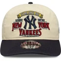 casquette-courbee-beige-et-bleue-marine-ajustable-19twenty-washed-graphic-new-york-yankees-mlb-new-era