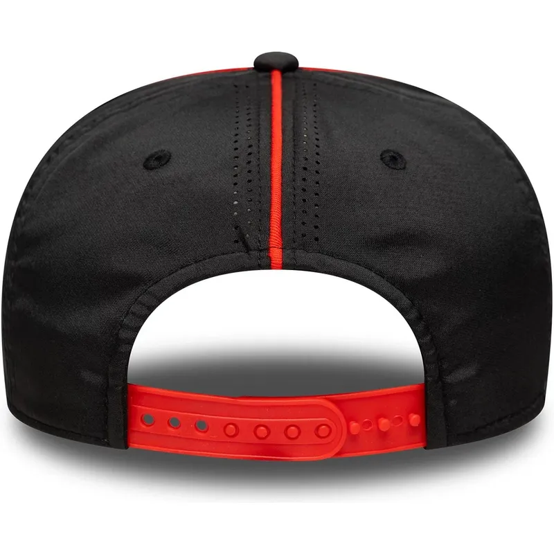 weisse-und-schwarze-gebogene-kappe-snapback-9seventy-stretch-snap-aprilia-piaggio-von-new-era