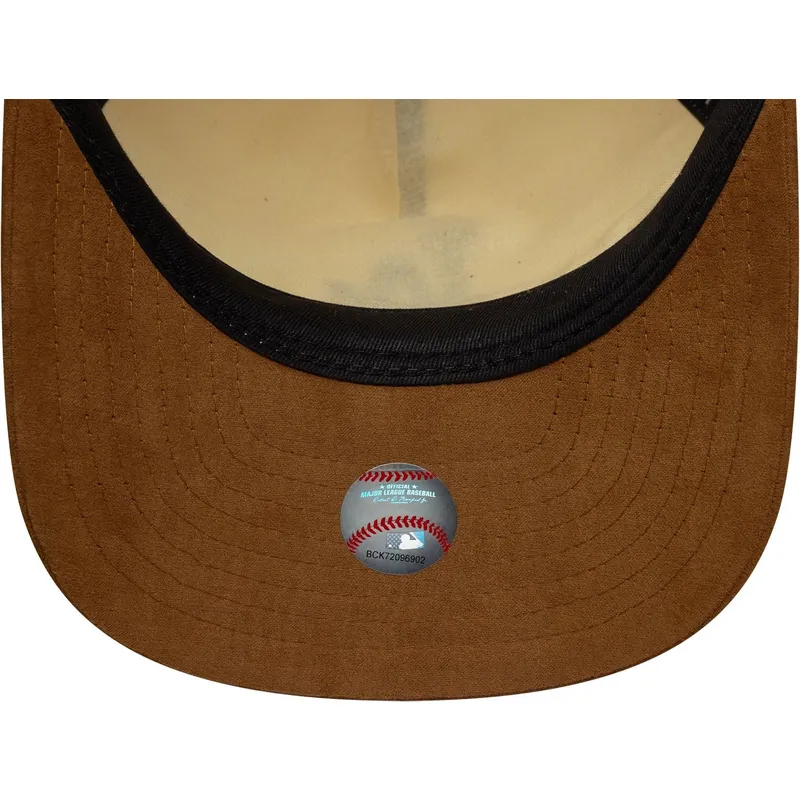 shapka-izvita-kafyav-reguliruema-9fifty-a-frame-suede-visor-na-los-angeles-dodgers-mlb-ot-new-era shapka-izvita-kafyav-reguliruema-9fifty-a-frame-suede-visor-na-los-angeles-dodgers-mlb-ot-new-era