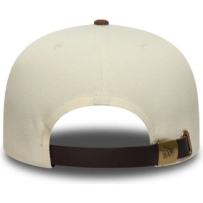 shapka-izvita-kafyav-reguliruem-9fifty-a-frame-suede-visor-na-new-york-yankees-mlb-ot-new-era