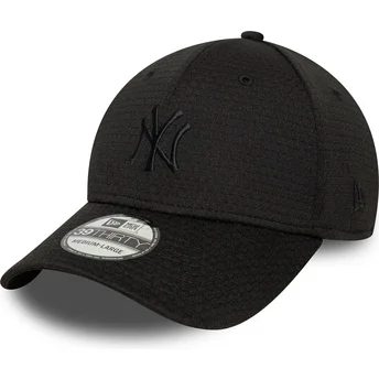 Schwarze gebogene angepasste Kappe mit schwarzem Logo 39THIRTY Stretch Mesh von New York Yankees MLB von New Era