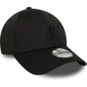 sort-buet-kasket-med-justerbar-pasform-og-sort-logo-39thirty-stretch-mesh-fra-new-york-yankees-mlb-fra-new-era