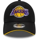 shapka-izvita-cherna-reguliruem-9forty-microfibre-na-los-angeles-lakers-nba-ot-new-era