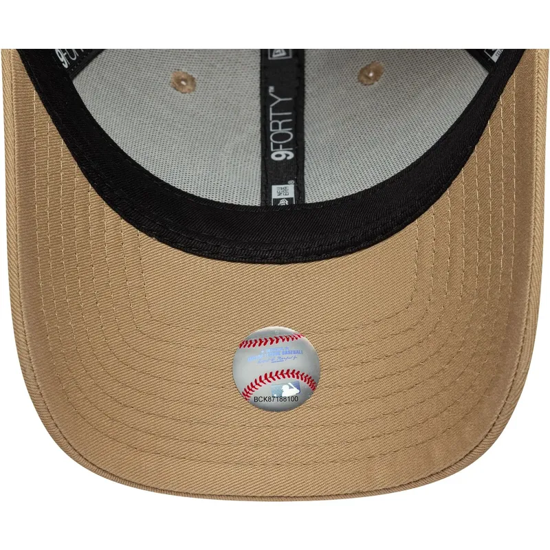 gorra-curva-marron-ajustable-con-logo-marron-9forty-outline-de-los-angeles-dodgers-mlb-de-new-era
