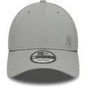 gra-curved-snapback-kasket-med-grat-logo-9forty-mesh-flawless-fra-new-york-yankees-mlb-fra-new-era