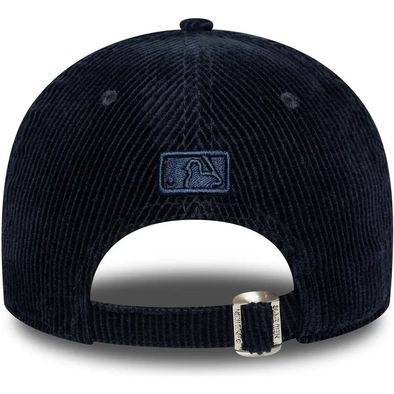 gorra-curva-azul-marino-ajustable-con-logo-azul-marino-9forty-m-crown-cord-de-new-york-yankees-mlb-de-new-era