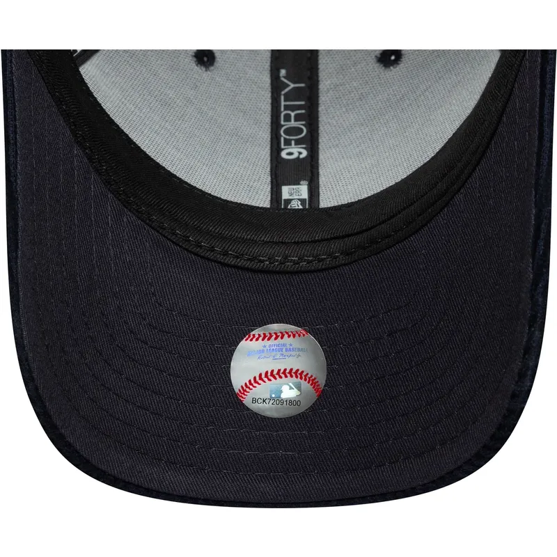 shapka-izvita-tmnosin-reguliruem-9forty-m-crown-cord-na-new-york-yankees-mlb-ot-new-era shapka-izvita-tmnosin-reguliruem-9forty-m-crown-cord-na-new-york-yankees-mlb-ot-new-era