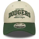 gorra-curva-beige-y-verde-ajustable-9forty-m-crown-wordmark-de-los-angeles-dodgers-mlb-de-new-era
