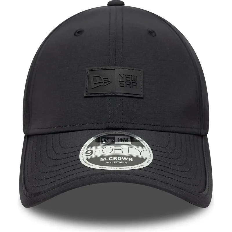 casquette-courbee-noire-ajustable-9forty-m-crown-sport-new-era