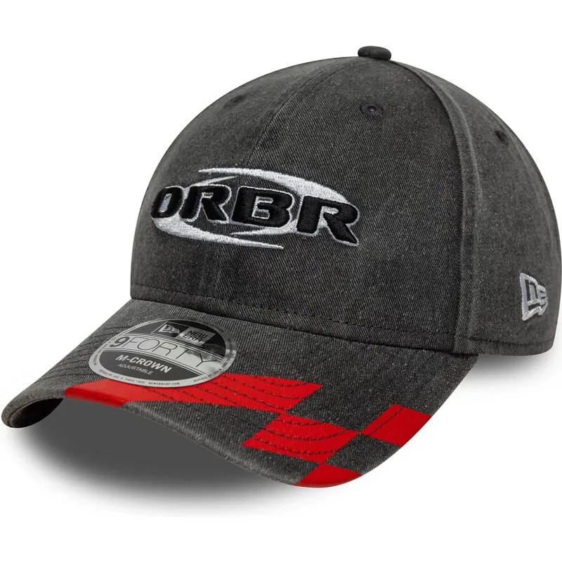 shapka-izvita-cherna-snapbek-9forty-m-crown-washed-na-red-bull-racing-formula-1-ot-new-era