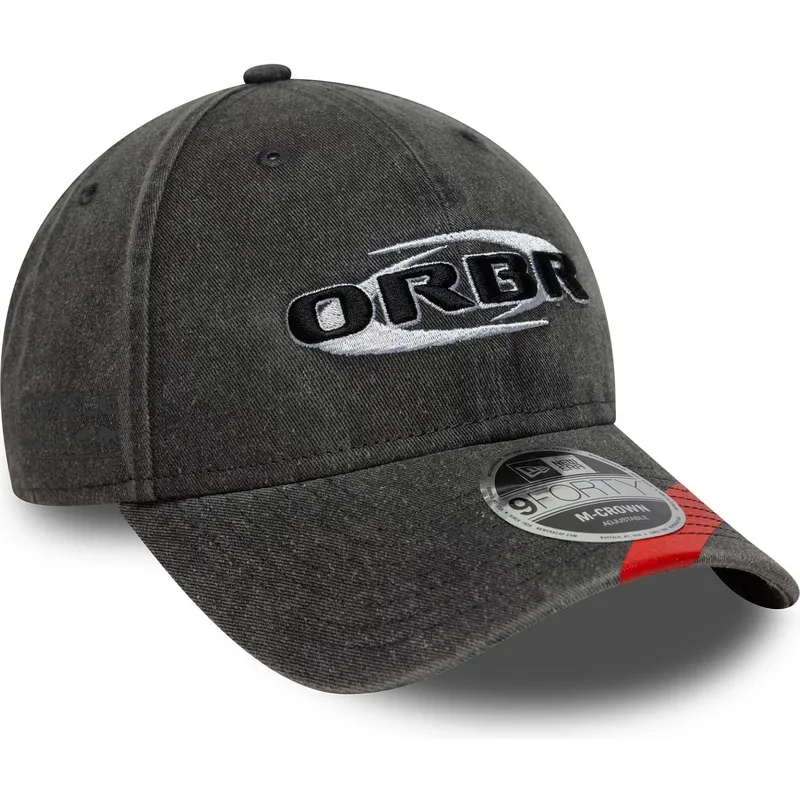 shapka-izvita-cherna-snapbek-9forty-m-crown-washed-na-red-bull-racing-formula-1-ot-new-era