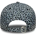 shapka-izvita-leopard-reguliruem-9forty-m-crown-na-racing-bulls-f1-team-formula-1-ot-new-era