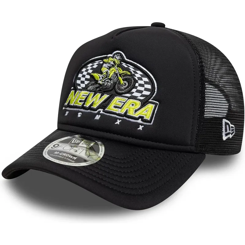 shapka-izvita-traker-cherna-snapbek-9forty-m-crown-graphic-ot-new-era