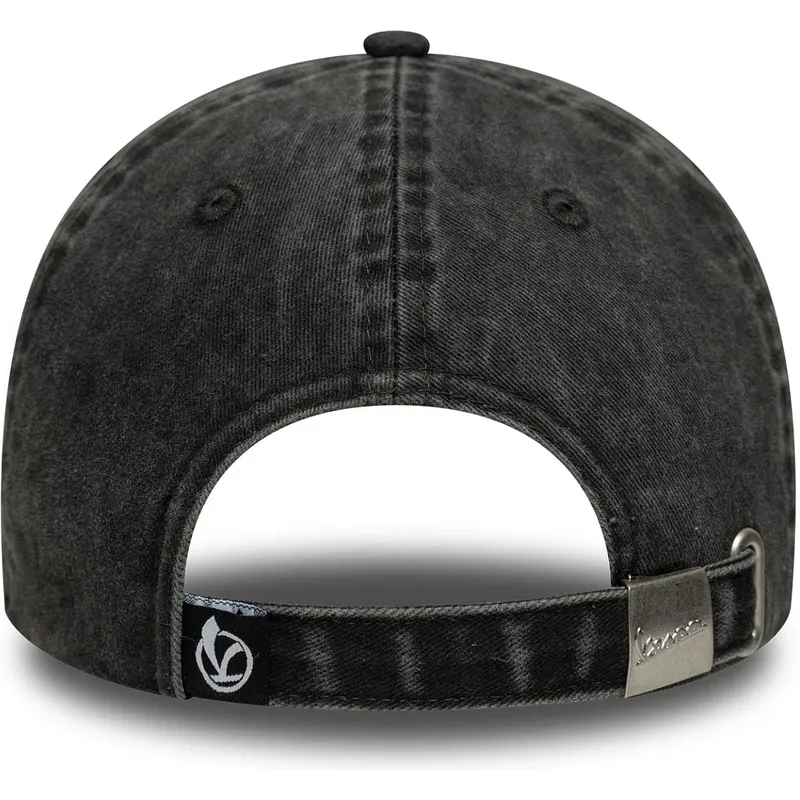 shapka-izvita-cherna-reguliruema-9twenty-washed-na-vespa-piaggio-ot-new-era