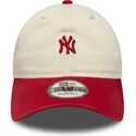 shapka-izvita-bezhov-reguliruem-9twenty-mini-washed-na-new-york-yankees-mlb-ot-new-era