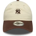 shapka-izvita-bezhov-reguliruem-9twenty-mini-washed-na-new-york-yankees-mlb-ot-new-era