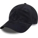 new-era-izvita-kozirka-tmnosino-logo-9twenty-velur-new-york-yankees-mlb-tmnosinya-reguliruema-shapka