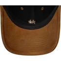 brun-justerbar-buet-kasket-med-brunt-logo-9twenty-suede-fra-new-york-yankees-mlb-fra-new-era