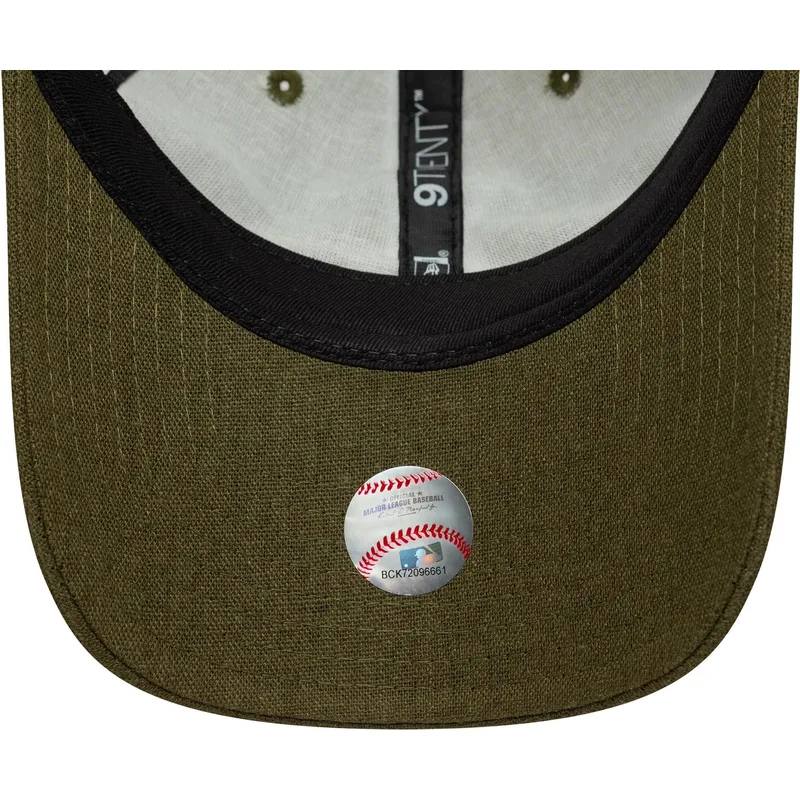 shapka-izvita-zelena-reguliruem-9twenty-linen-na-los-angeles-dodgers-mlb-ot-new-era