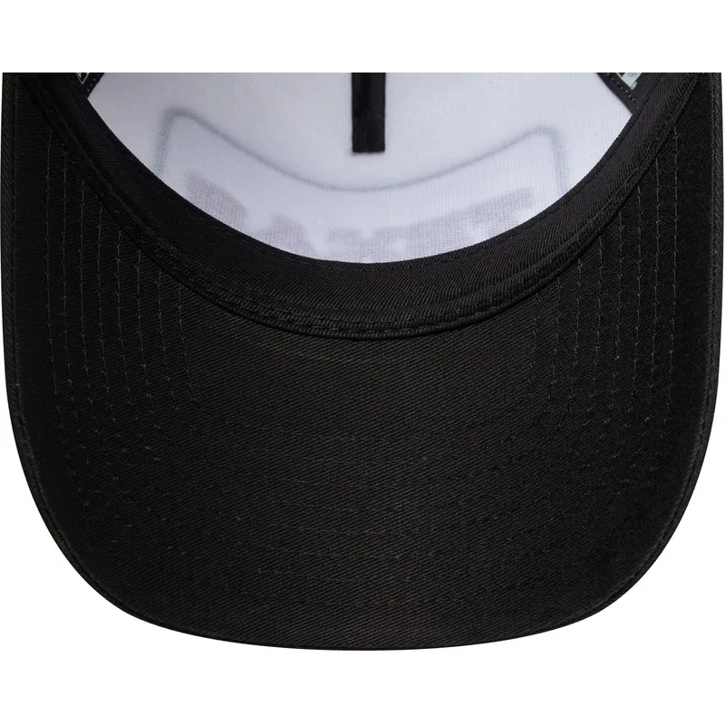 hvid-og-sort-a-frame-location-trucker-kasket-fra-austin-byer-og-strande-texas-fra-new-era