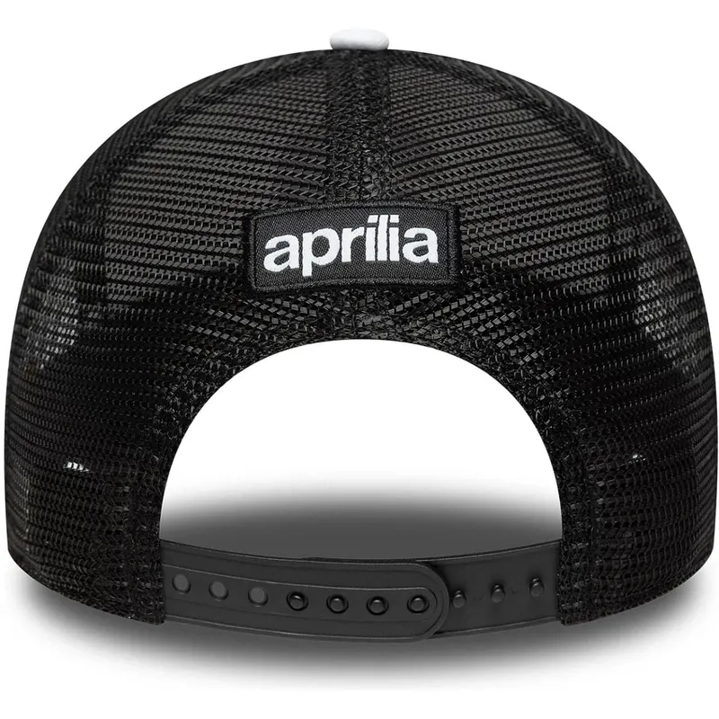 shapka-izvita-cherna-snapbek-e-frame-na-aprilia-piaggio-ot-new-era