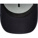 shapka-izvita-traker-tmnosin-snapbek-a-frame-oval-canvas-distress-ot-new-era