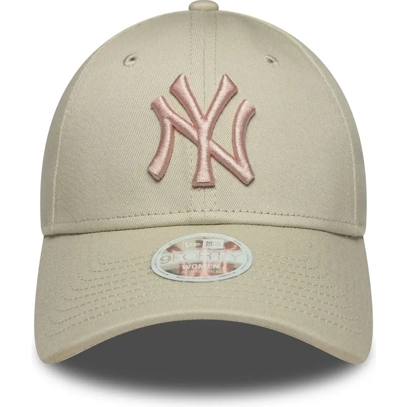 beige-gebogene-verstellbare-kappe-mit-rosa-logo-fur-damen-9forty-league-essential-der-new-york-yankees-mlb-von-new-era