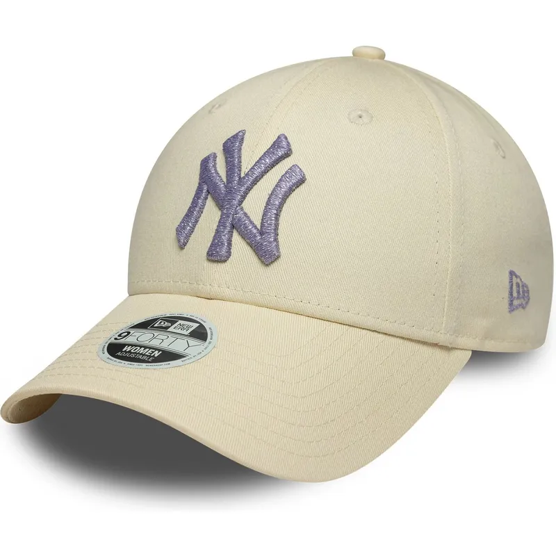 gorra-curva-beige-ajustable-con-logo-violeta-para-mujer-9forty-metallic-logo-de-new-york-yankees-mlb-de-new-era
