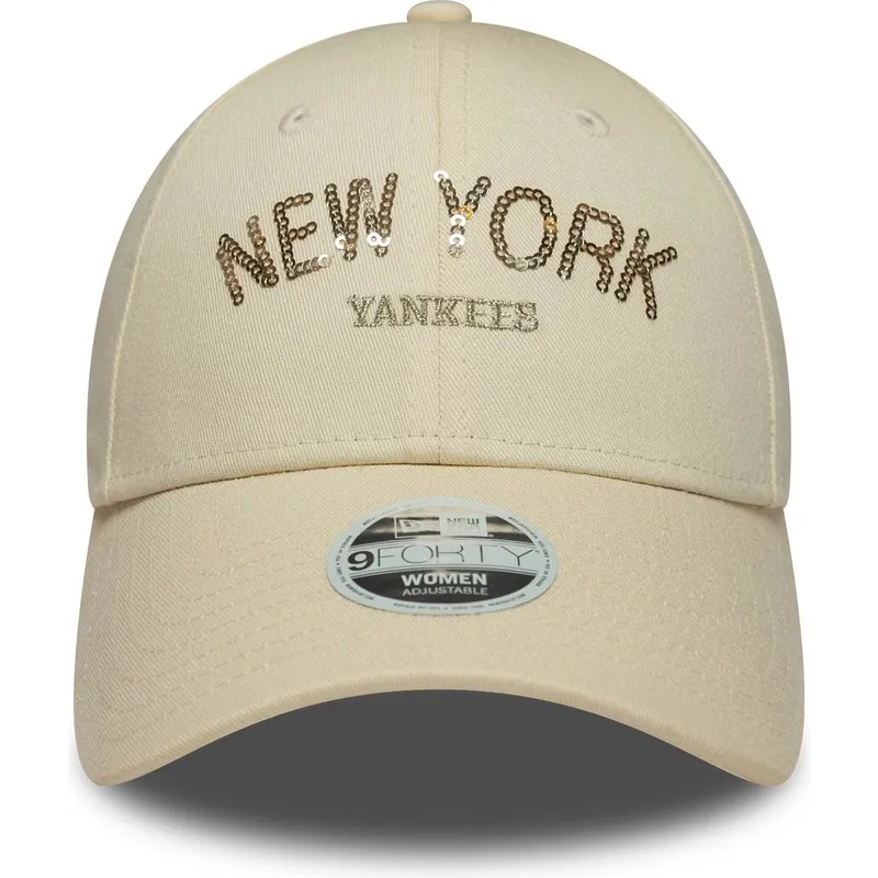 shapka-izvita-bezhov-reguliruema-9forty-sequin-wordmark-na-new-york-yankees-mlb-ot-new-era