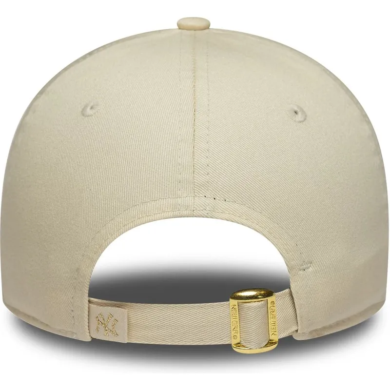 gorra-curva-beige-ajustable-para-mujer-9forty-sequin-wordmark-de-new-york-yankees-mlb-de-new-era